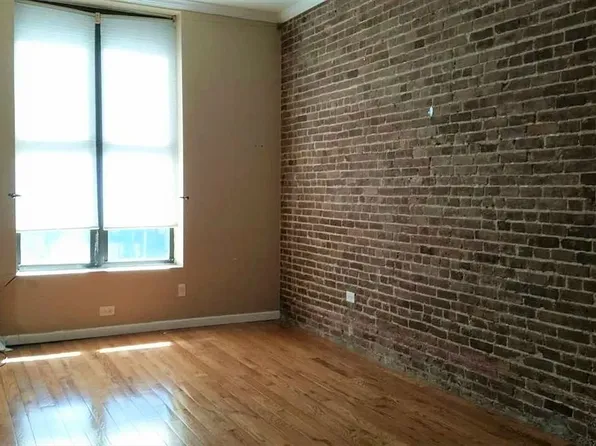 329 West 51st Street image 3 of 8