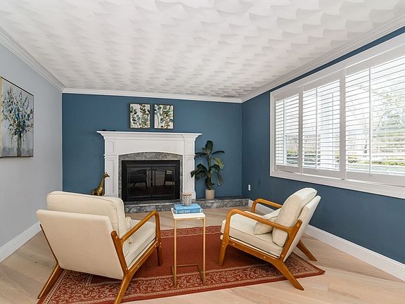 4th image of 3 Oxbow Rd