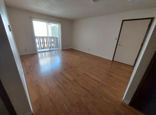 Alpine Village Apts, Salem, OR 97302