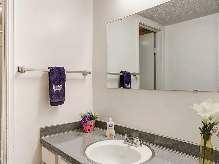 Chalet Apartments — Photo 2