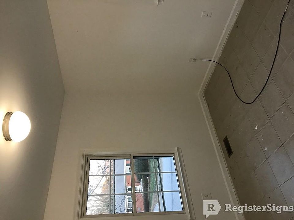 2nd image of 3511 Carson Dr