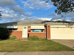 26168 Eureka Dr, Warren, MI 48091