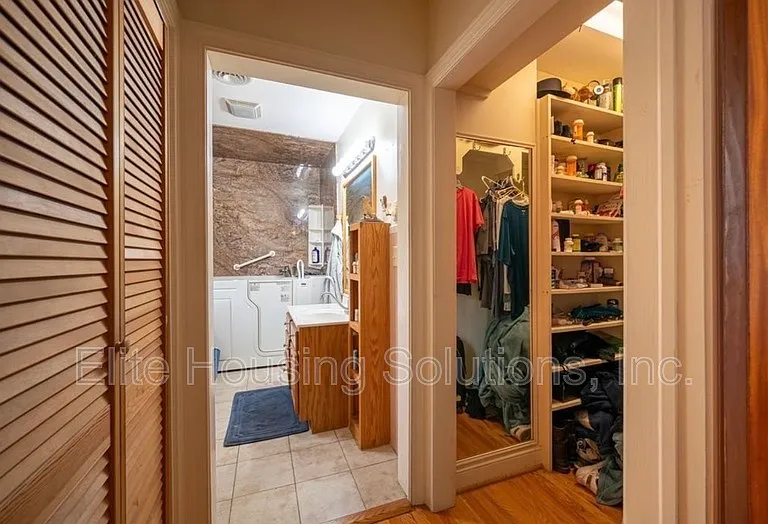 290 W Ridge St — Photo 24