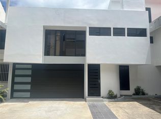 2 Almendro #B-2, San Juan, PR 00913