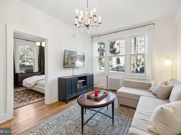 3018 Porter St NW APT 101, Washington, DC 20008