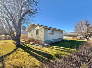 101 SE Kipin Ln, Hinton, AB T7V 1M5