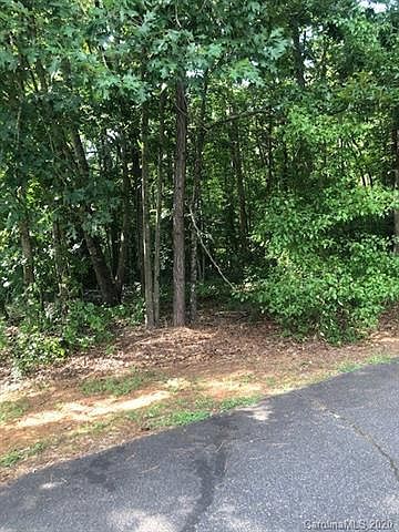 1st image of 0 Whispering Pines Cir #4