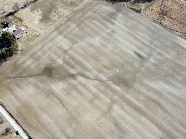 7843 Adj Ter #100, Hartford City, IN 47348