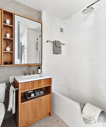 5th image of 20 River Ter APT 8B