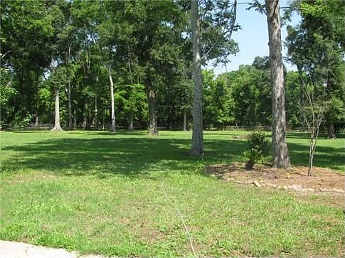 2nd image of 420 Pecan Dr