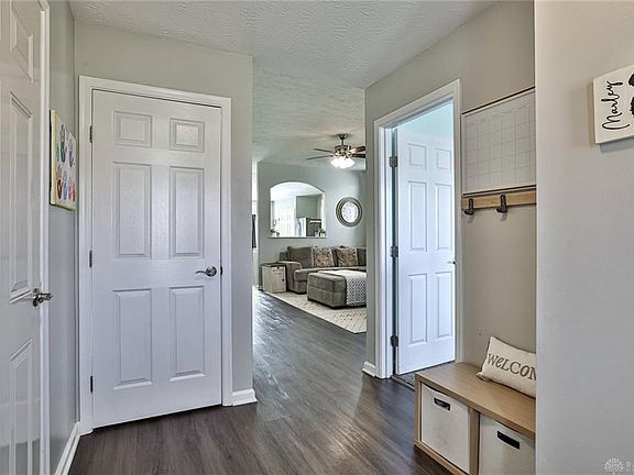 5th image of 5611 Sterling Ct