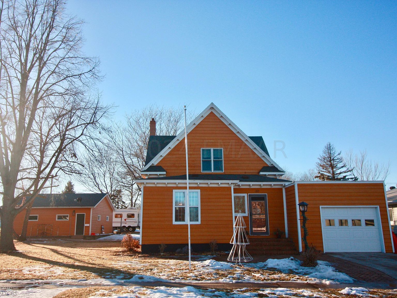 30 3rd Ave SW, Lidgerwood, ND 58053 Zillow