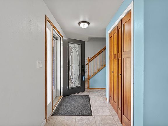 5th image of 2153 Balsam Way