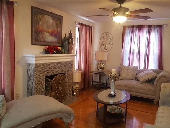 3rd image of 71 Stansbury St
