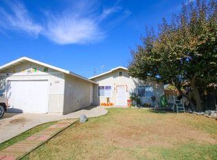 13530 5th St, Parlier, CA 93648