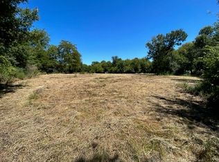 1701 Liberty St, Bonham, TX 75418