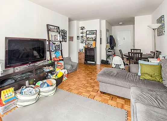 Rented by Douglas Elliman | media 2