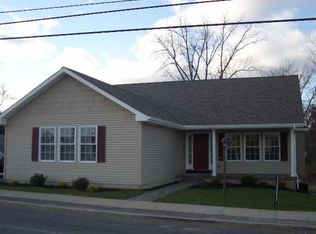 9 S Hudson Ave, Stillwater, NY 12170