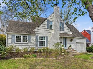 6800 Granada Rd, Prairie Village, KS 66208