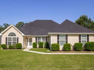 4002 Arabian Way, Snellville, GA 30039