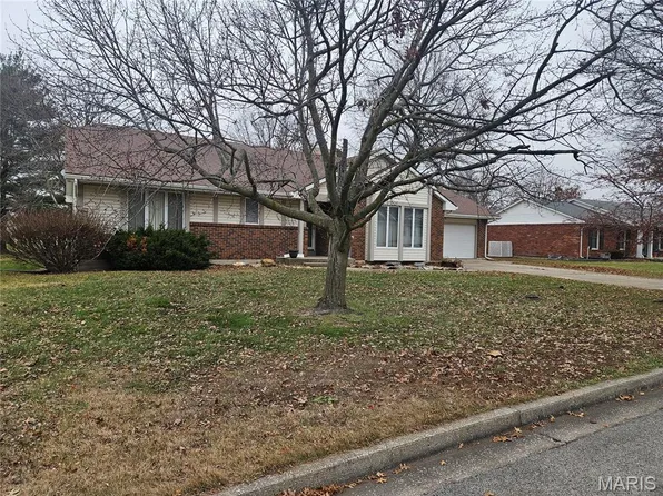 2 Rainbow Cir, Montgomery City, MO 63361