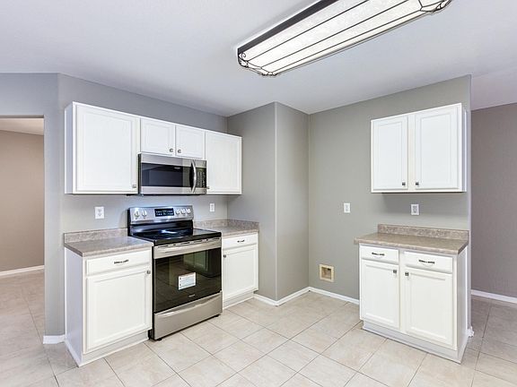 2nd image of 7463 W San Miguel Ave