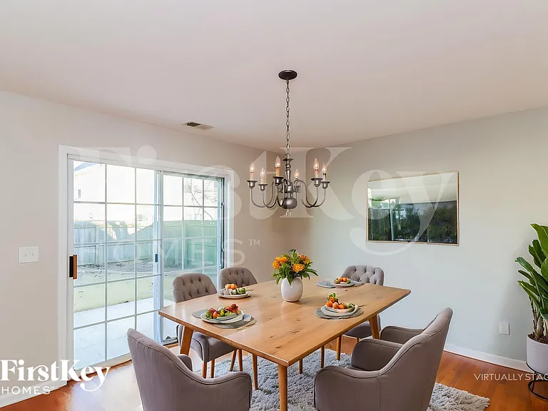 2430 Gatewater Ct — Photo 6
