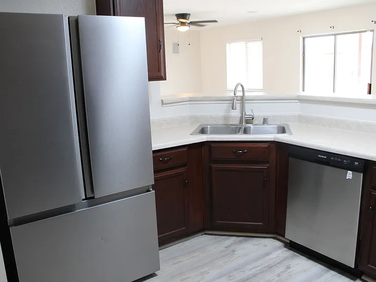 14313 Island Point Dr — Photo 6