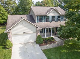 550 Cedar Ridge Dr, Williamston, MI 48895