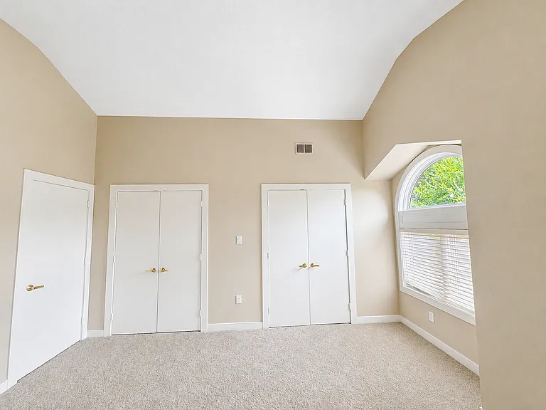 7204 Elizabeth Dr — Photo 16