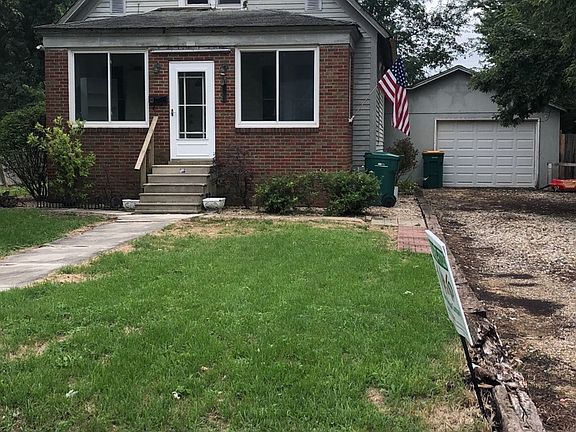 3rd image of 513 W McDonough St