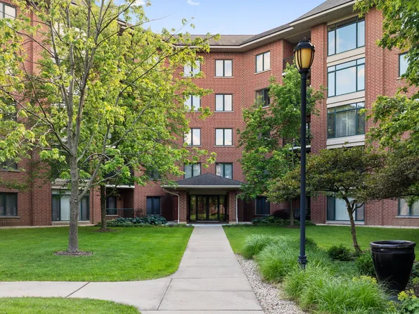 865 E 22nd St APT 214, Lombard, IL 60148