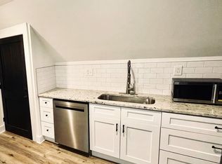 1673 Eddington Rd #3, Cleveland, OH 44118