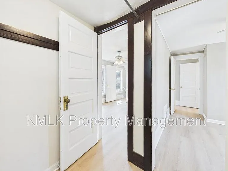 773 Montana Ave — Photo 29