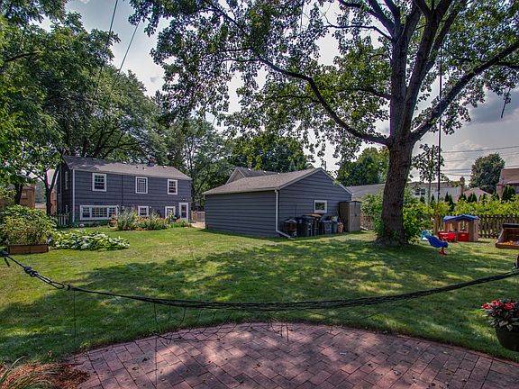4th image of 8640 Stickney Ave