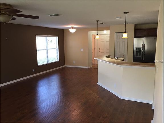 4th image of 4588 Limerick Dr