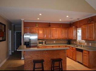 200 Witherspoon Ct, Warner Robins, GA 31088