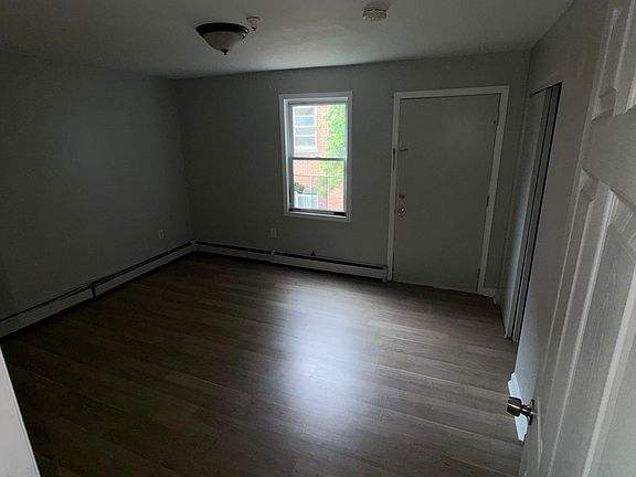 5th image of 231 3rd St APT 1