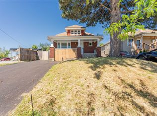 35 Hartzel Rd, Saint Catharines, ON L2P 1M4