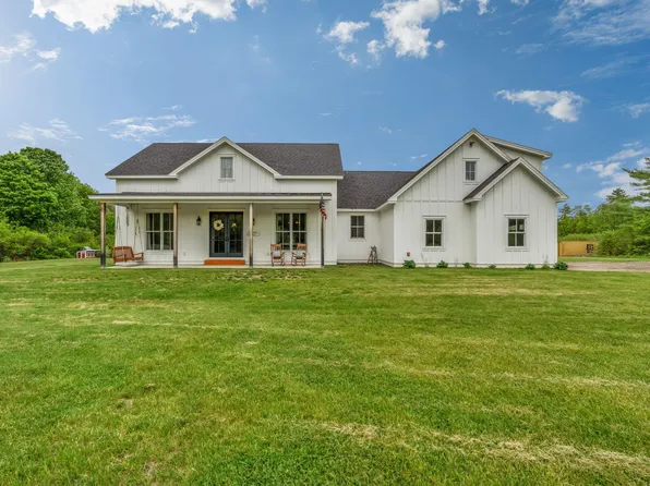 144 Hurricane Road, Gorham, ME 04038