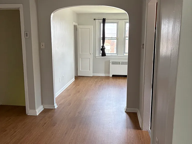 3156 Wellington St #2 — Photo 8