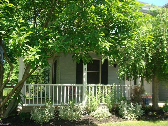 2nd image of 10285 Stamford Ct