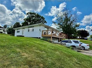 126 Greenbrier Dr, Ripley, WV 25271