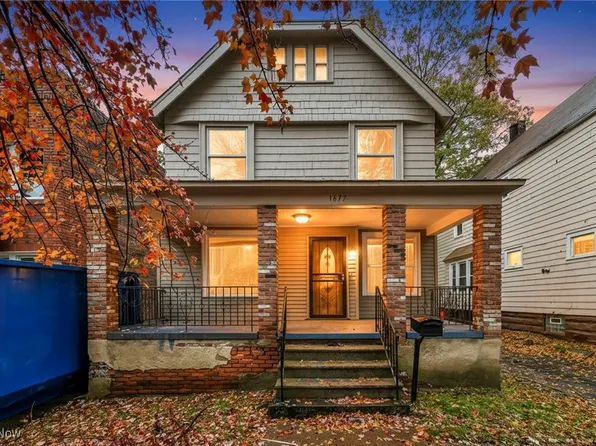 1677 Carlyon Rd, East Cleveland, OH 44112