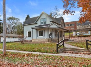 144 E Park St, Montello, WI 53949