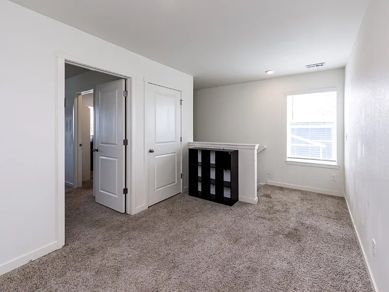 10213 Castor Dr — Photo 33