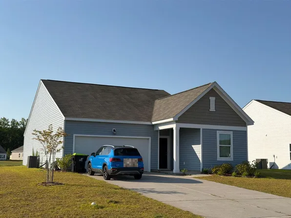 135 Linares St, Loris, SC 29569
