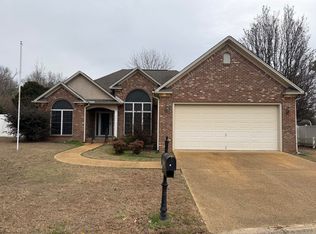 108 Hillside Dr, Tupelo, MS 38804