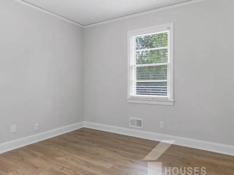 9 Forestdale Dr — Photo 13