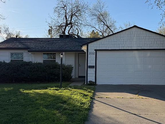 2nd image of 2032 Farnsworth Way